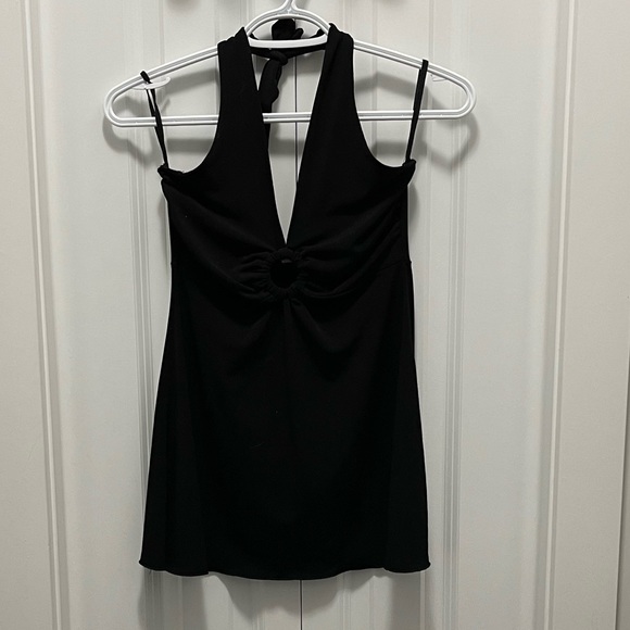 Size small keyhole tank top - Picture 1 of 3